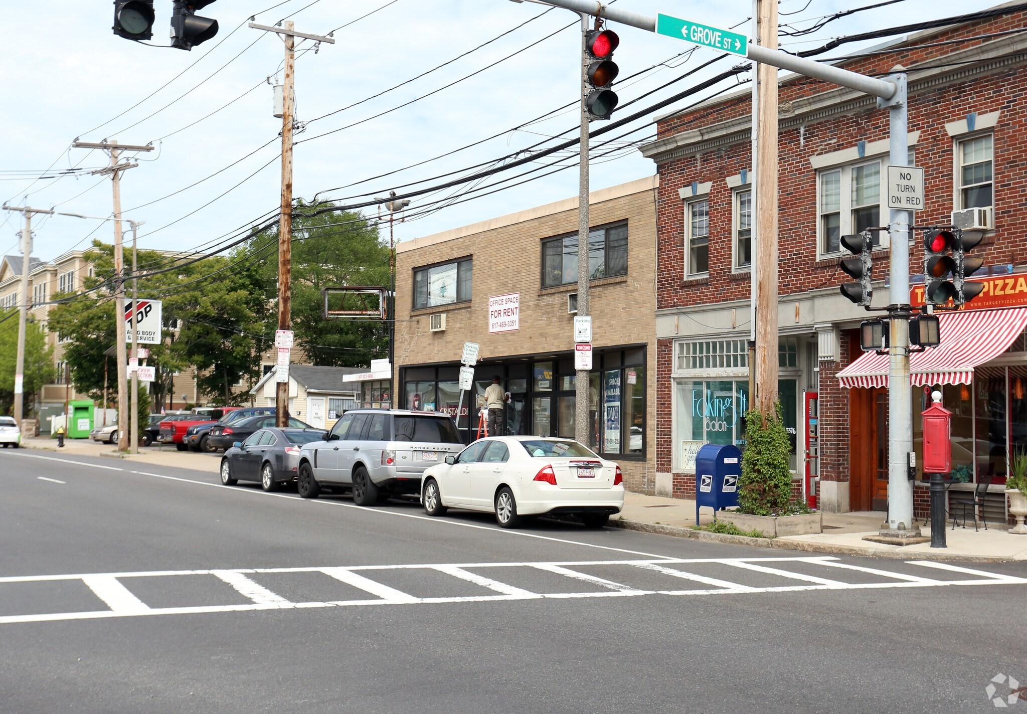 5194 Washington St, Boston, Massachusetts 02132