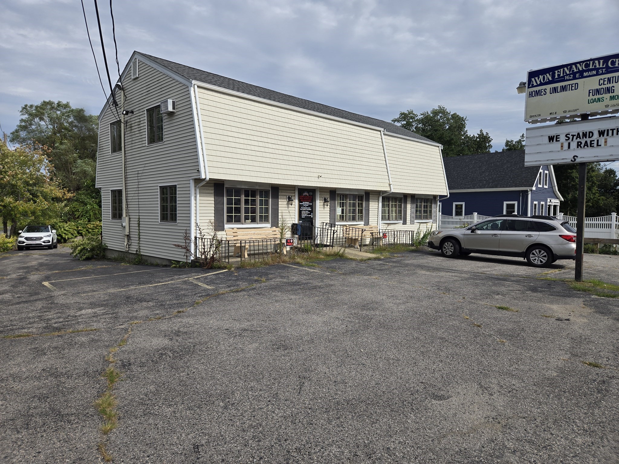 162 E Main St, Avon, Massachusetts 1418