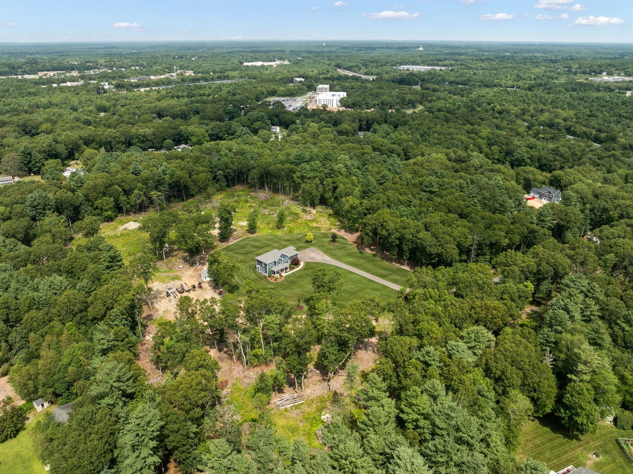 92ABC Plain St W, Berkley, Massachusetts 02779