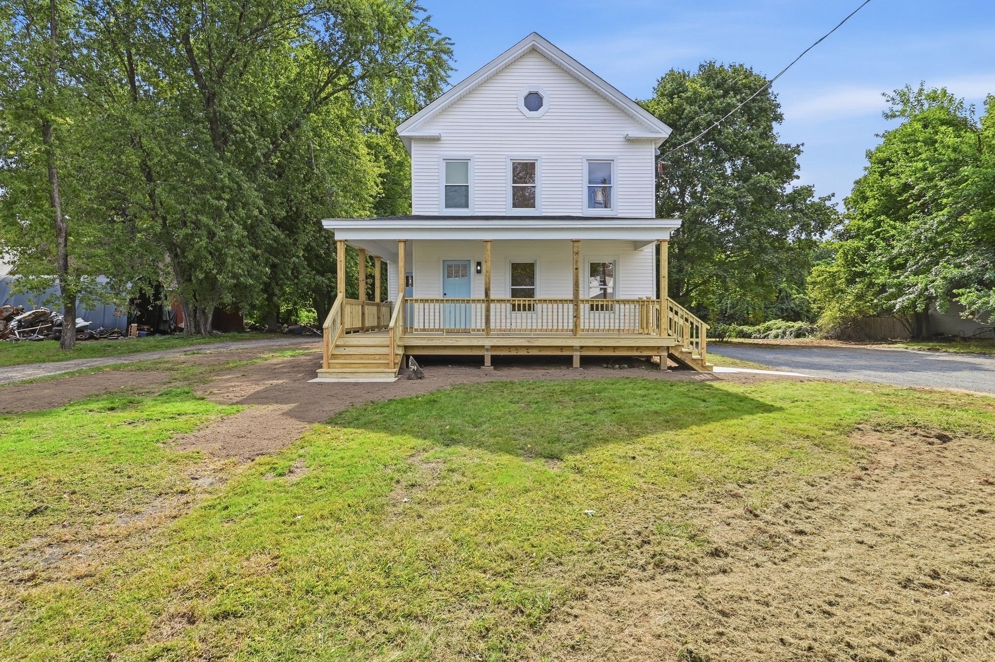 74 S Maple St, Westfield, Massachusetts 4352