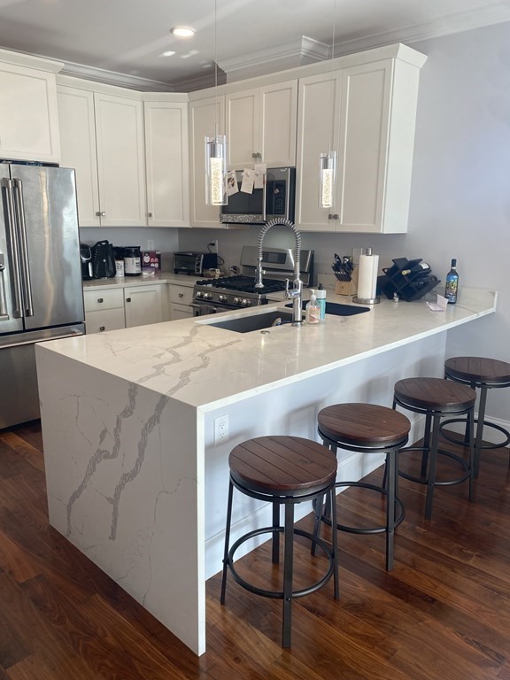519 Broadway, Somerville, Massachusetts 02145