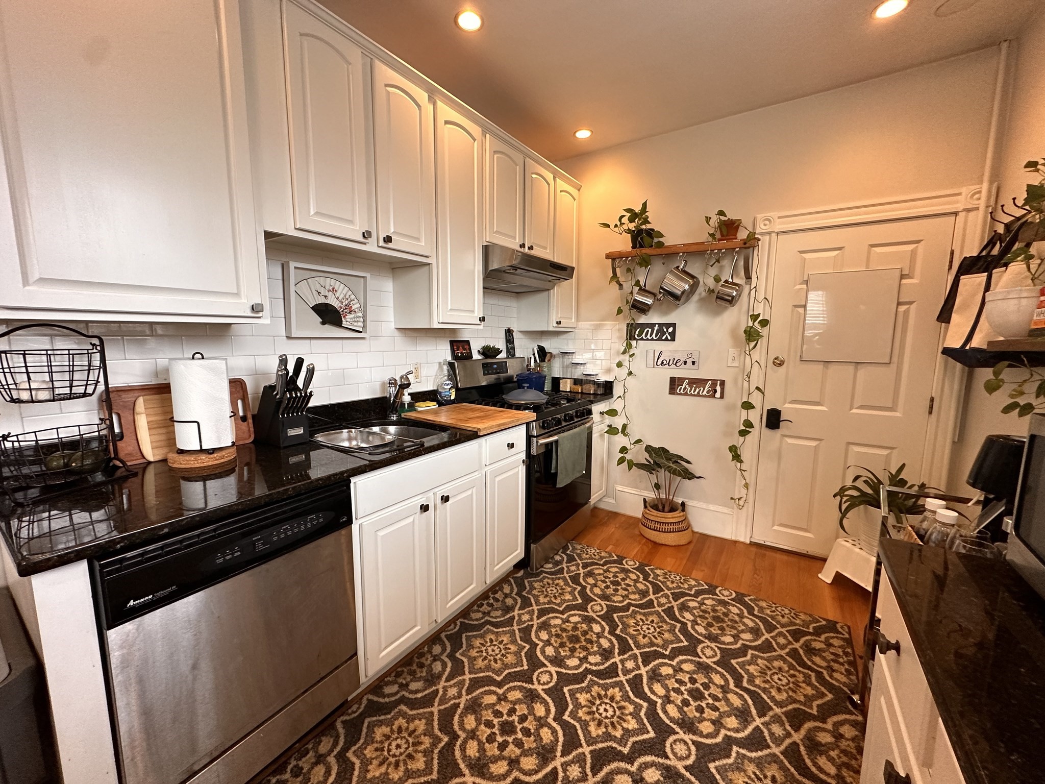207 Cummins Hwy, Boston, Massachusetts 02131