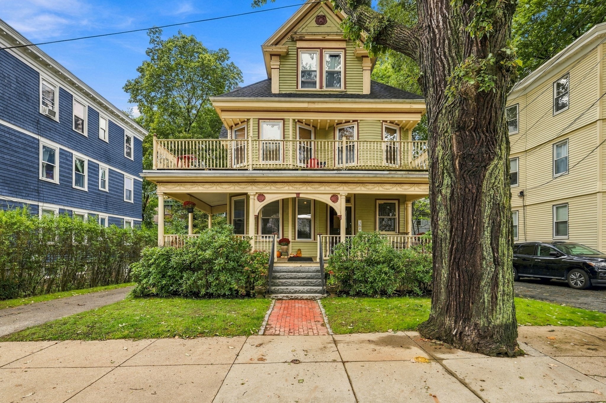 22 Hewlett St, Boston, Massachusetts 02131