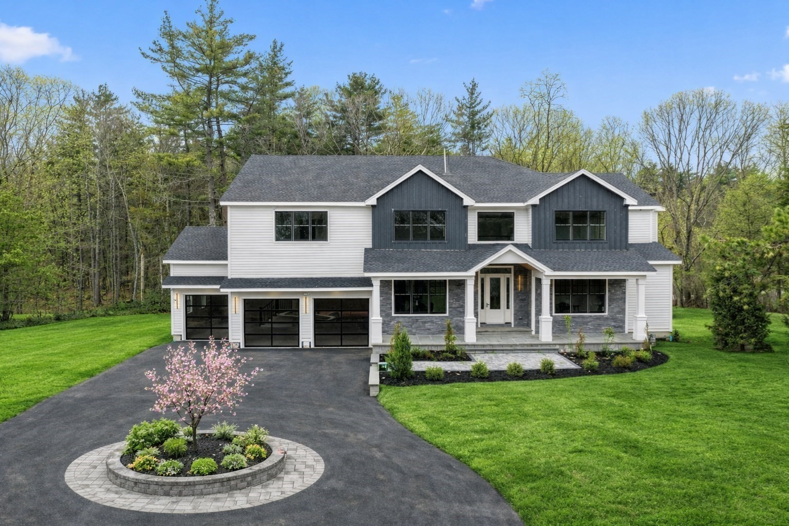 51 Plympton Rd, Sudbury, Massachusetts 1802