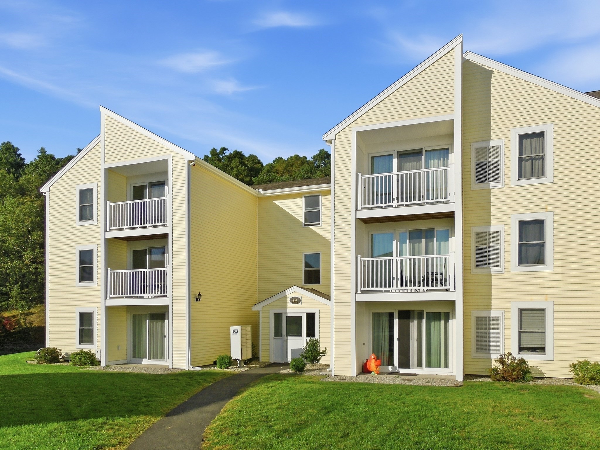 5 Marc Drive, Plymouth, Massachusetts 02360