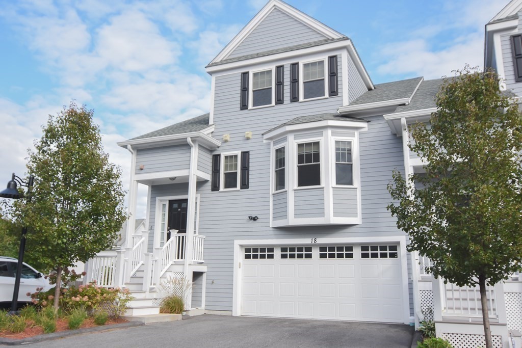 60 Lenox St, Norwood, Massachusetts 4272