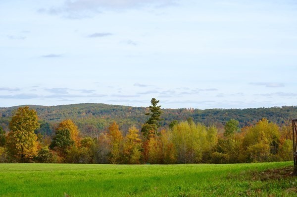 Lot B Paige Hill Road, Brimfield, Massachusetts 01010