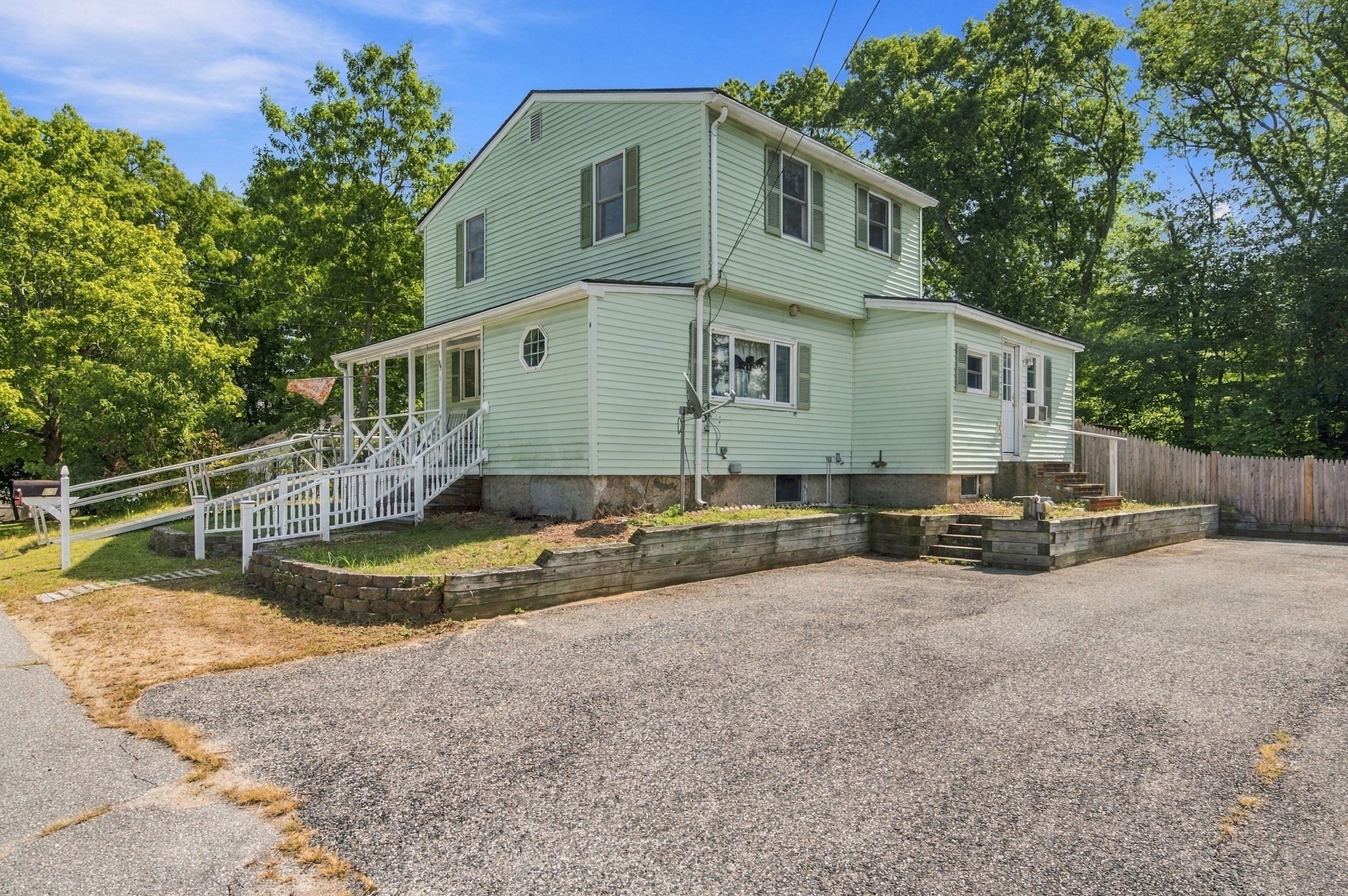 69 Randolph Ave, Attleboro, Massachusetts 7027