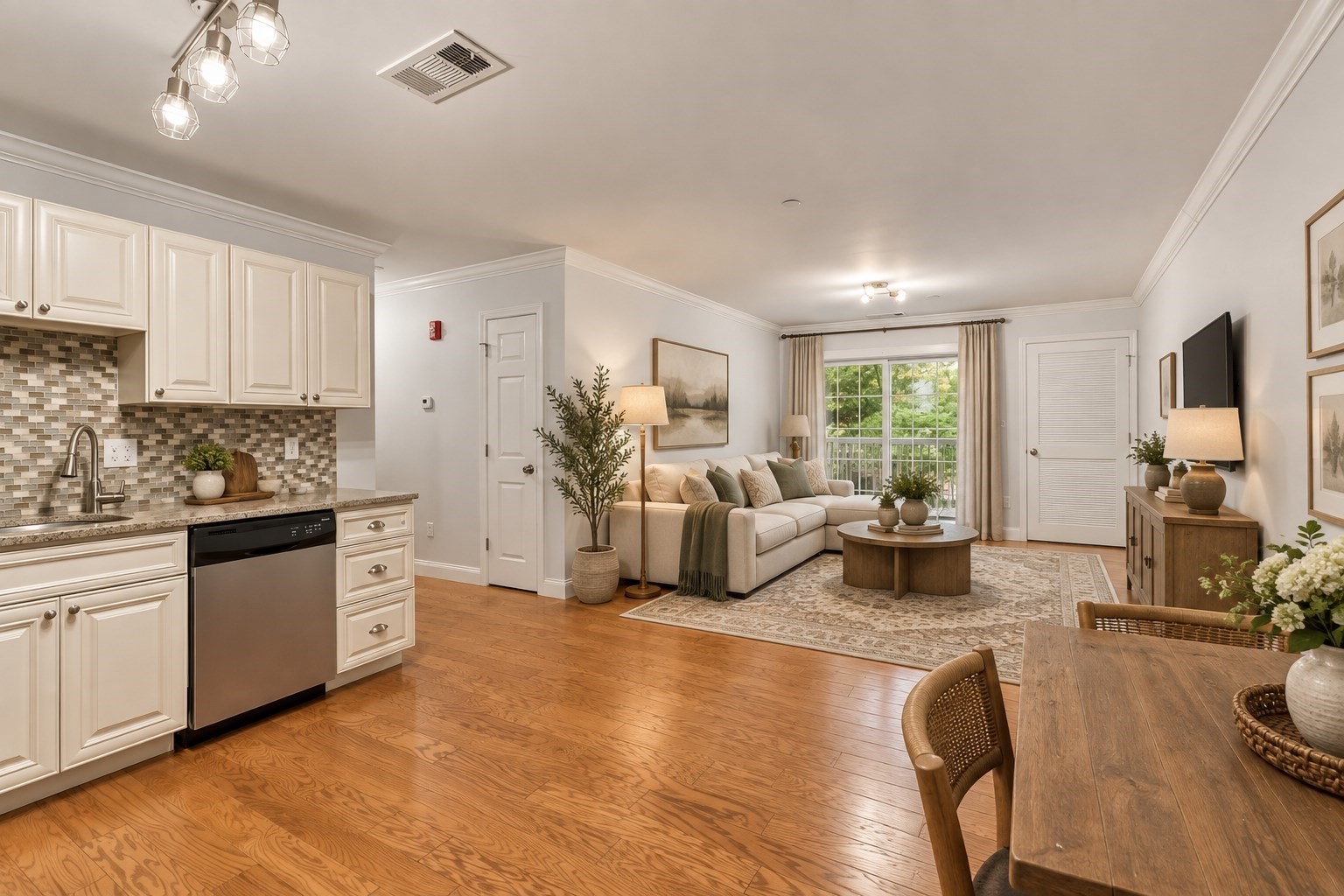 24 Shayne Rd, Franklin, Massachusetts 02038