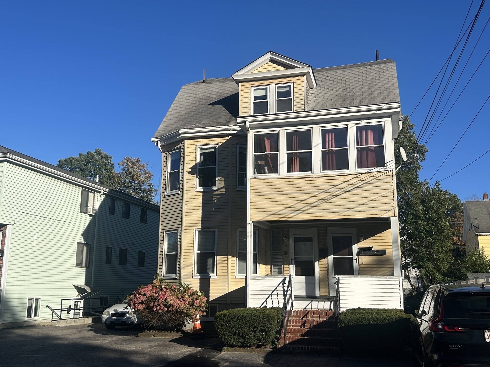 12 Ladd St, Watertown, Massachusetts 02472