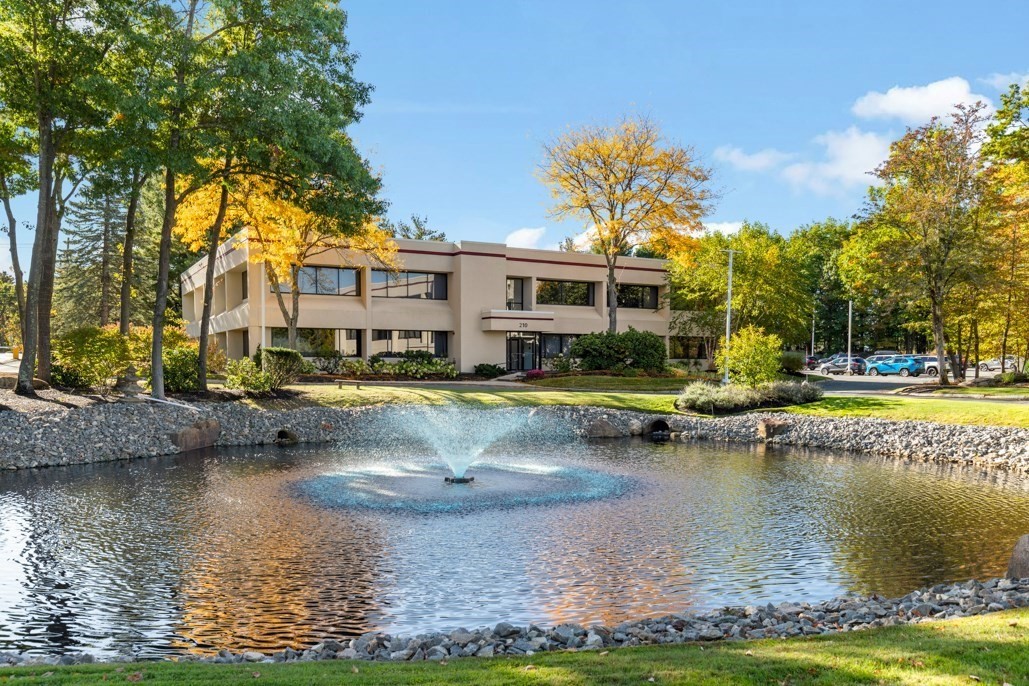 210 Broadway, Lynnfield, Massachusetts 01940