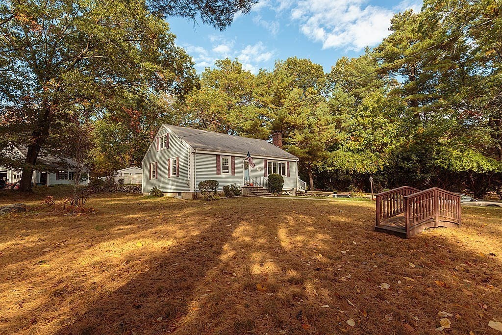 375 Russell Street, Woburn, Massachusetts 01801