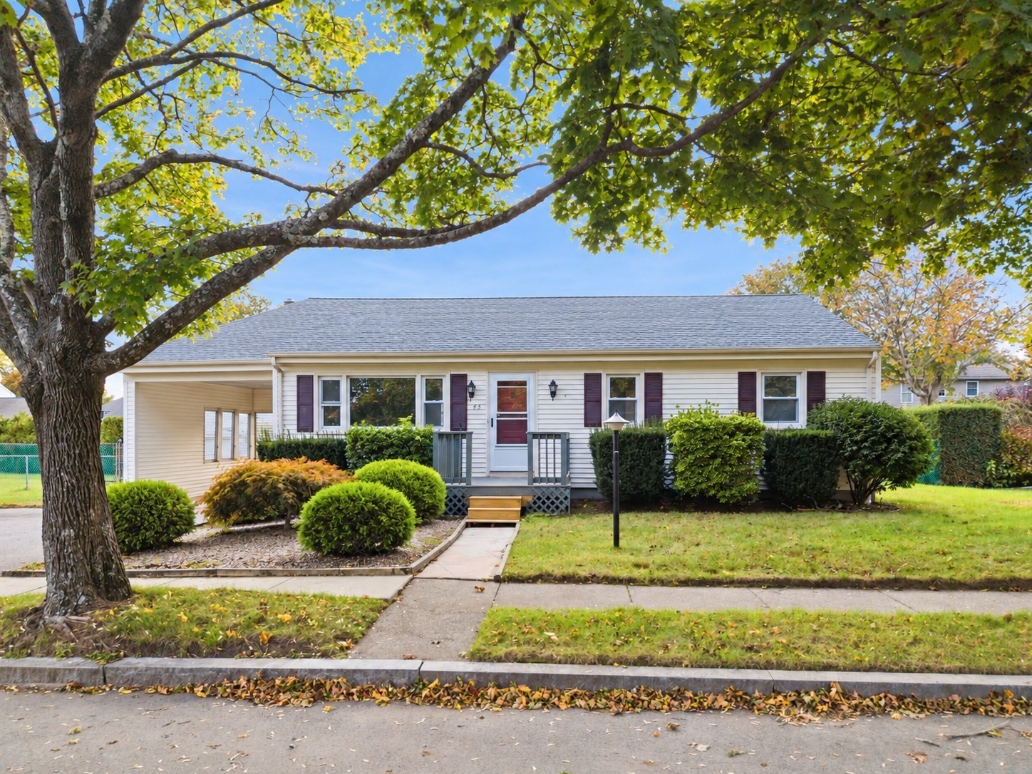 45 Pineridge St, New Bedford, Massachusetts 02740