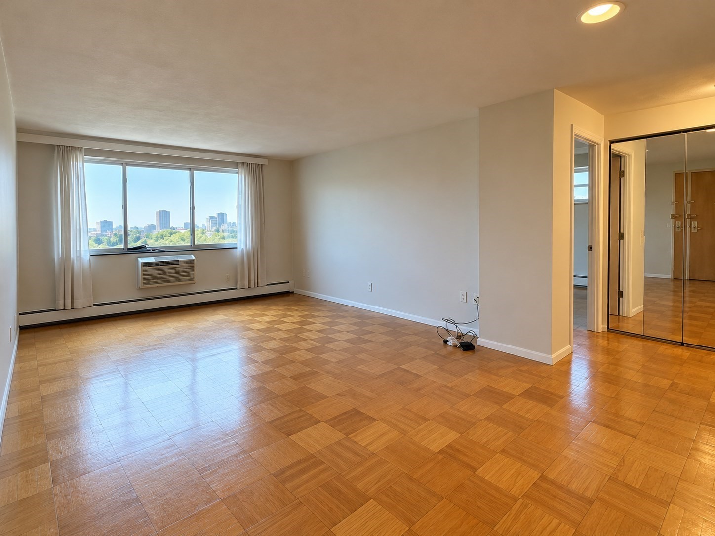 287 Harvard, Cambridge, Massachusetts 02139