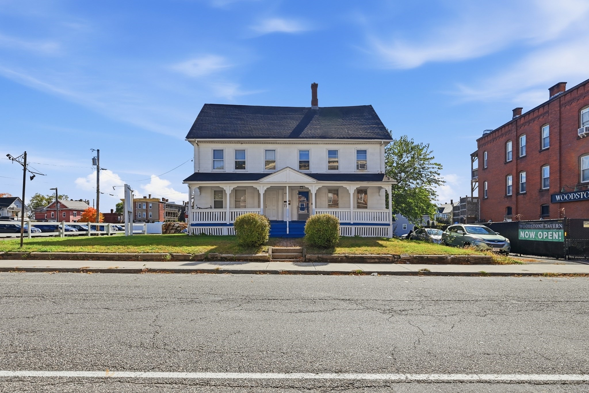 856-858 Hampden St, Holyoke, Massachusetts 2409