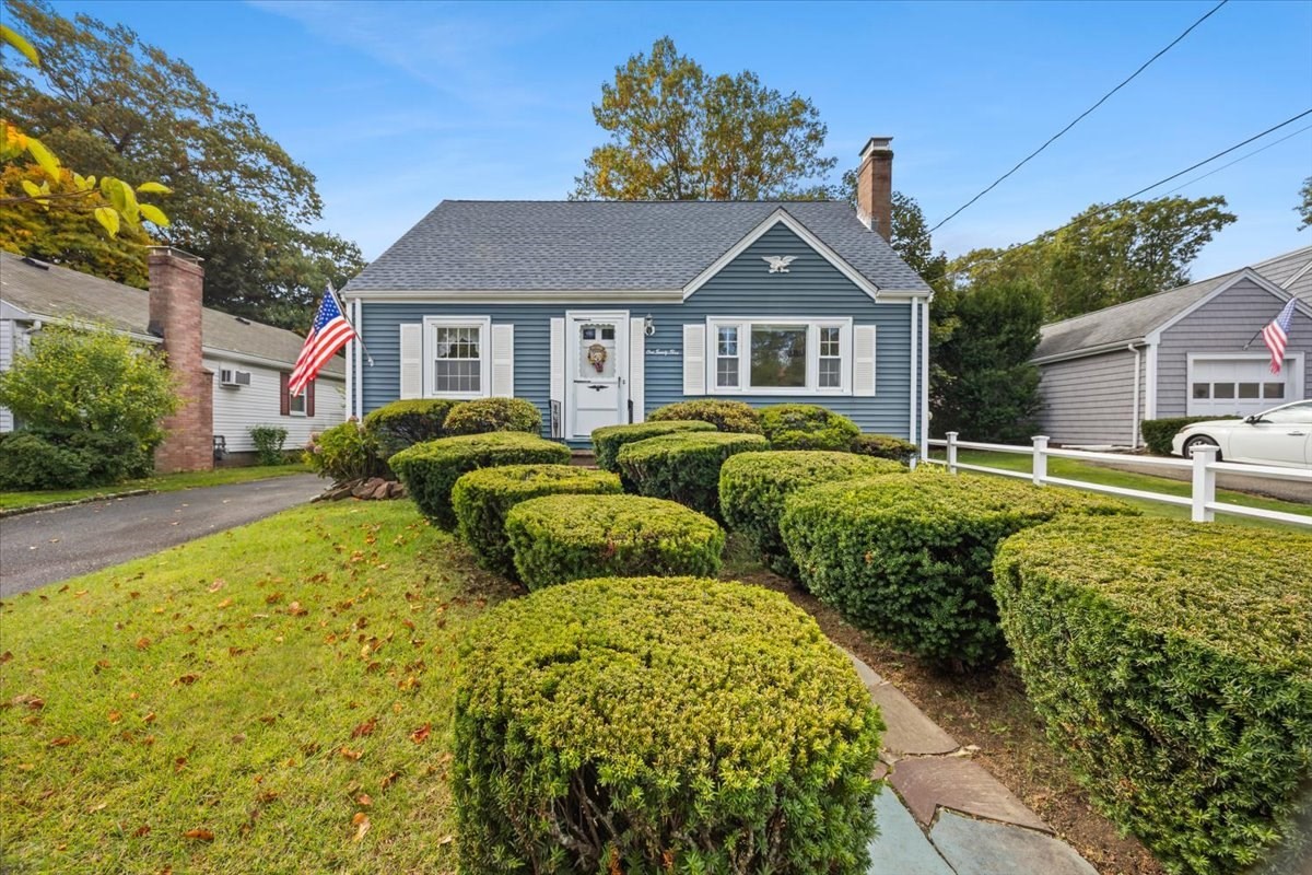 123 Taylor Avenue, Dedham, Massachusetts 5105