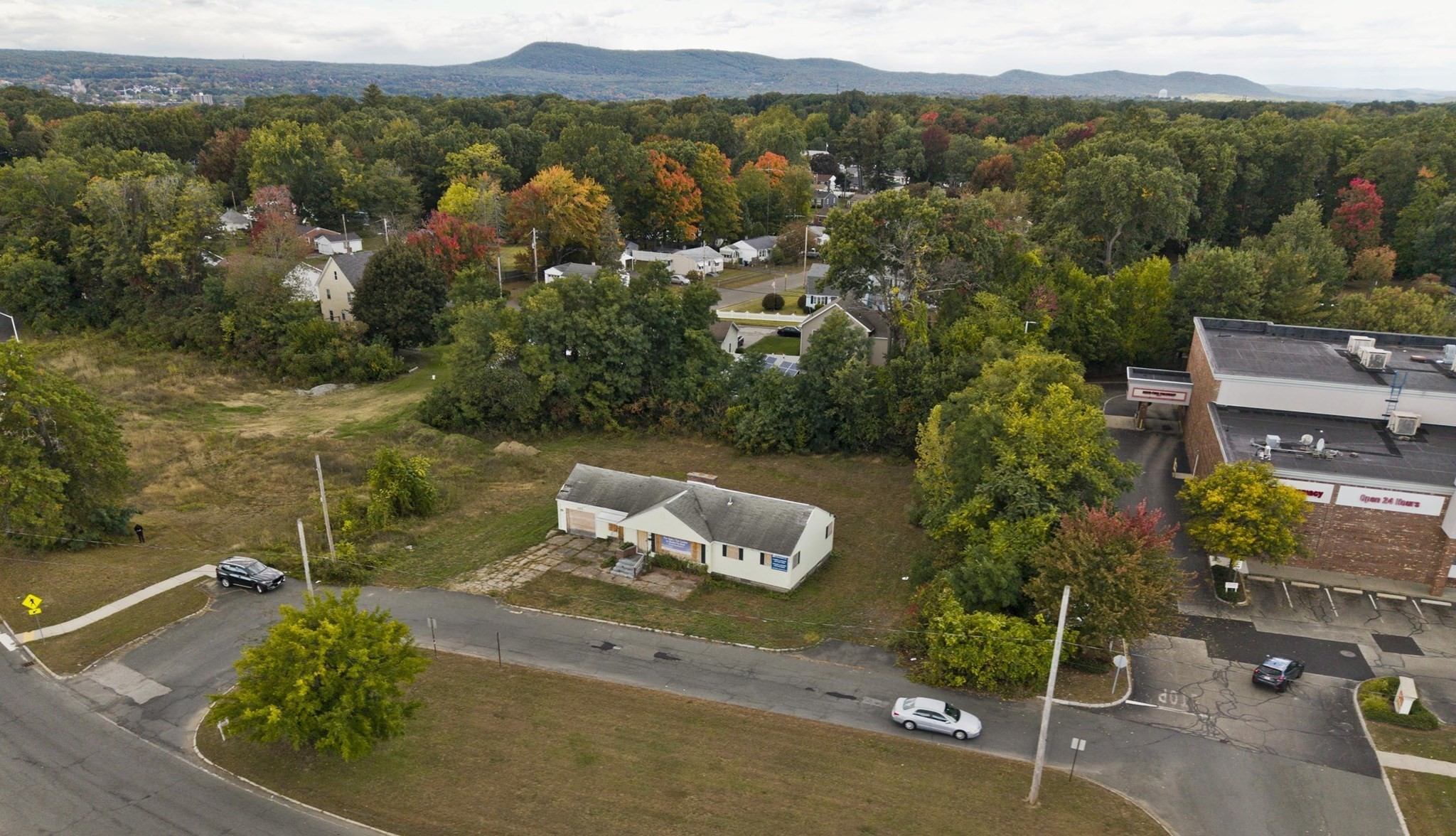 523 James St, Chicopee, Massachusetts 3001