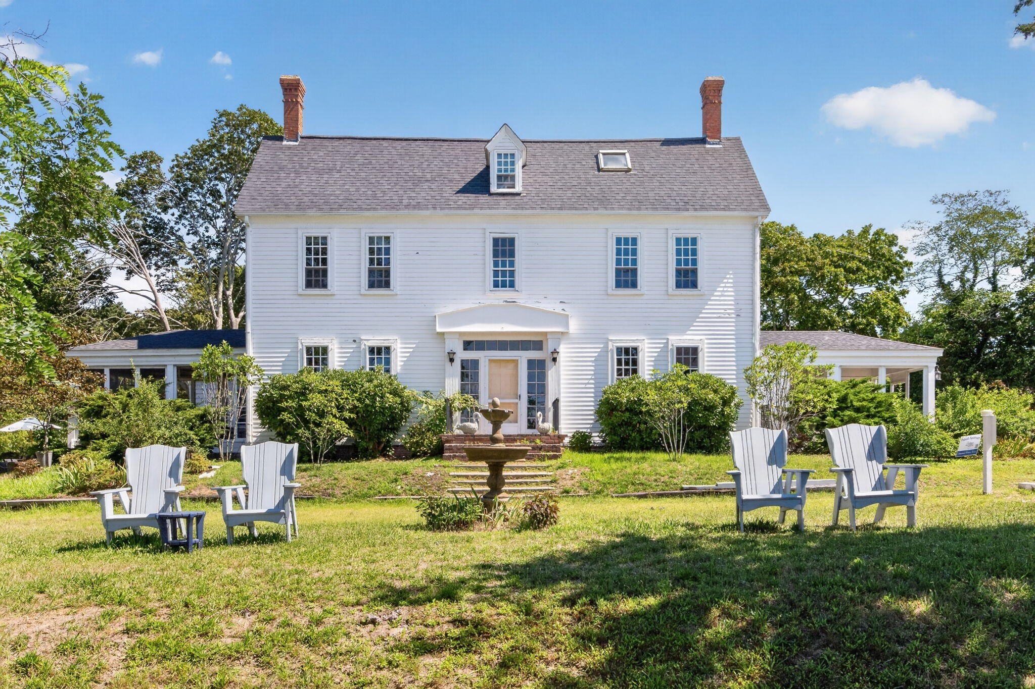 70 Main Street, Wellfleet, Massachusetts 7433