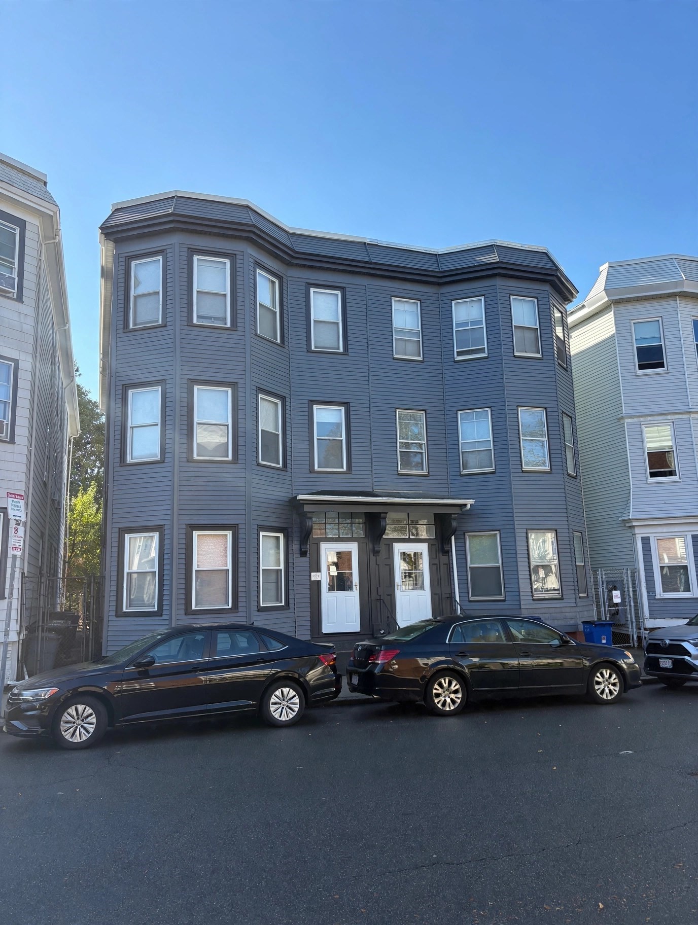 633 E 6th St, Boston, Massachusetts 8939
