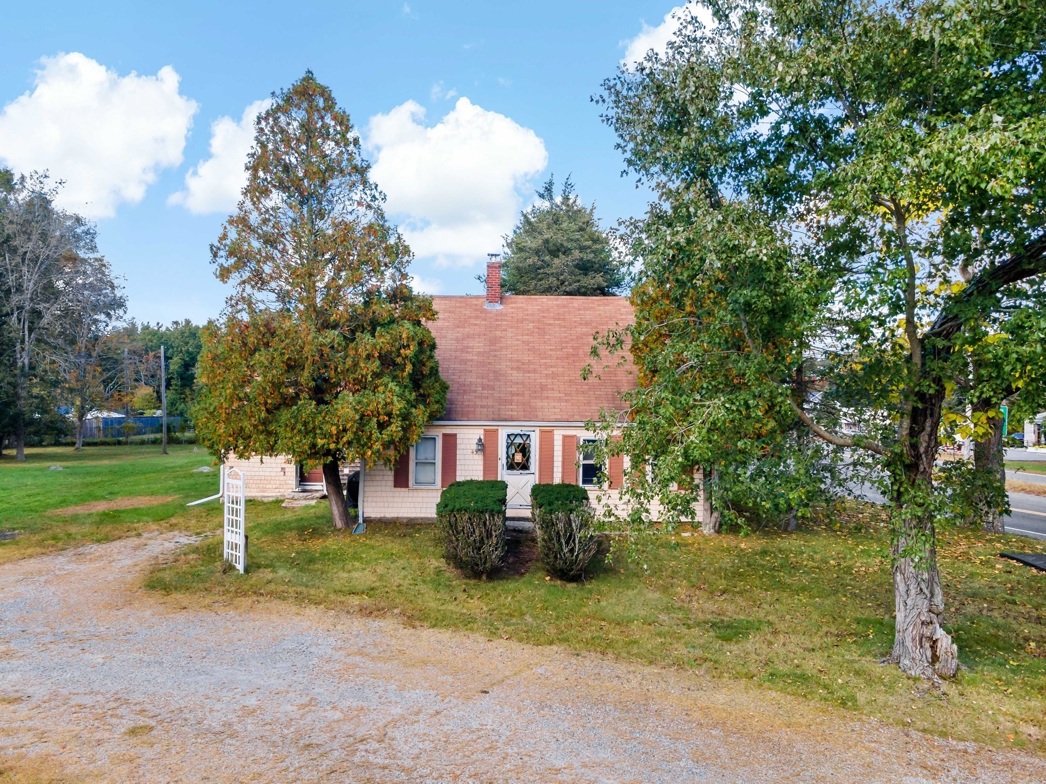 45 County Rd, Freetown, Massachusetts 02717
