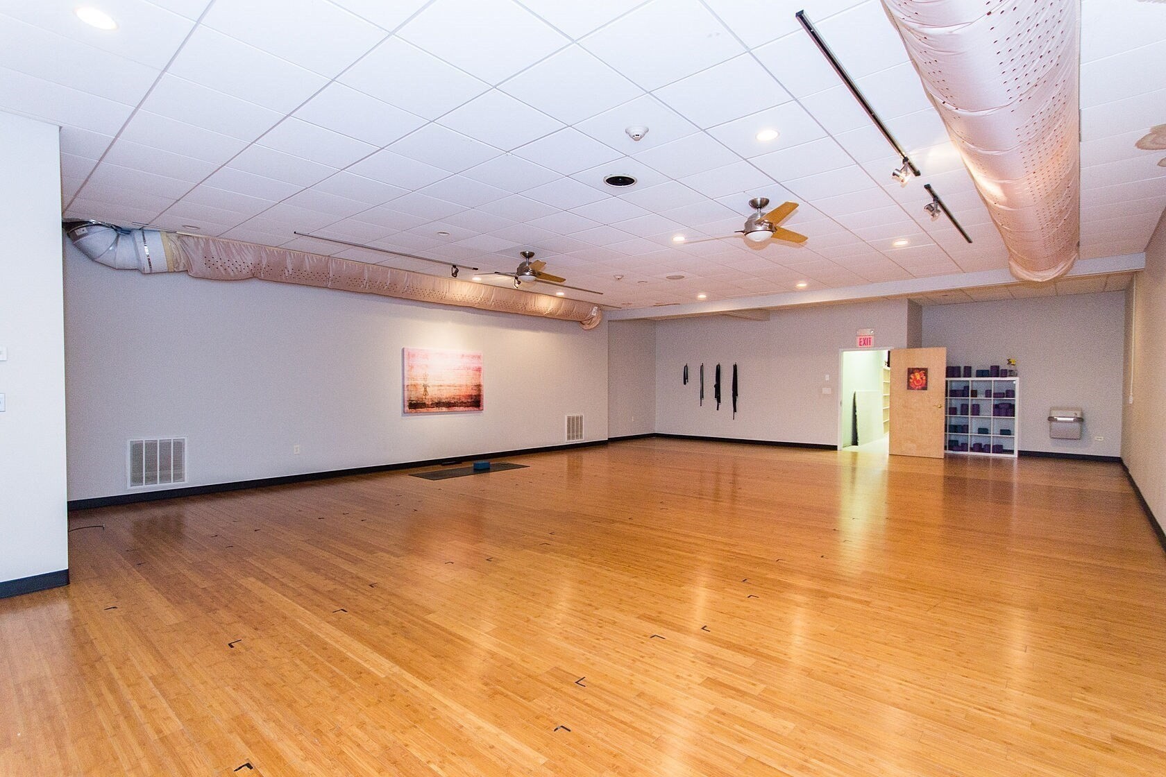 1526 Vfw Pkwy, Boston, Massachusetts 02132