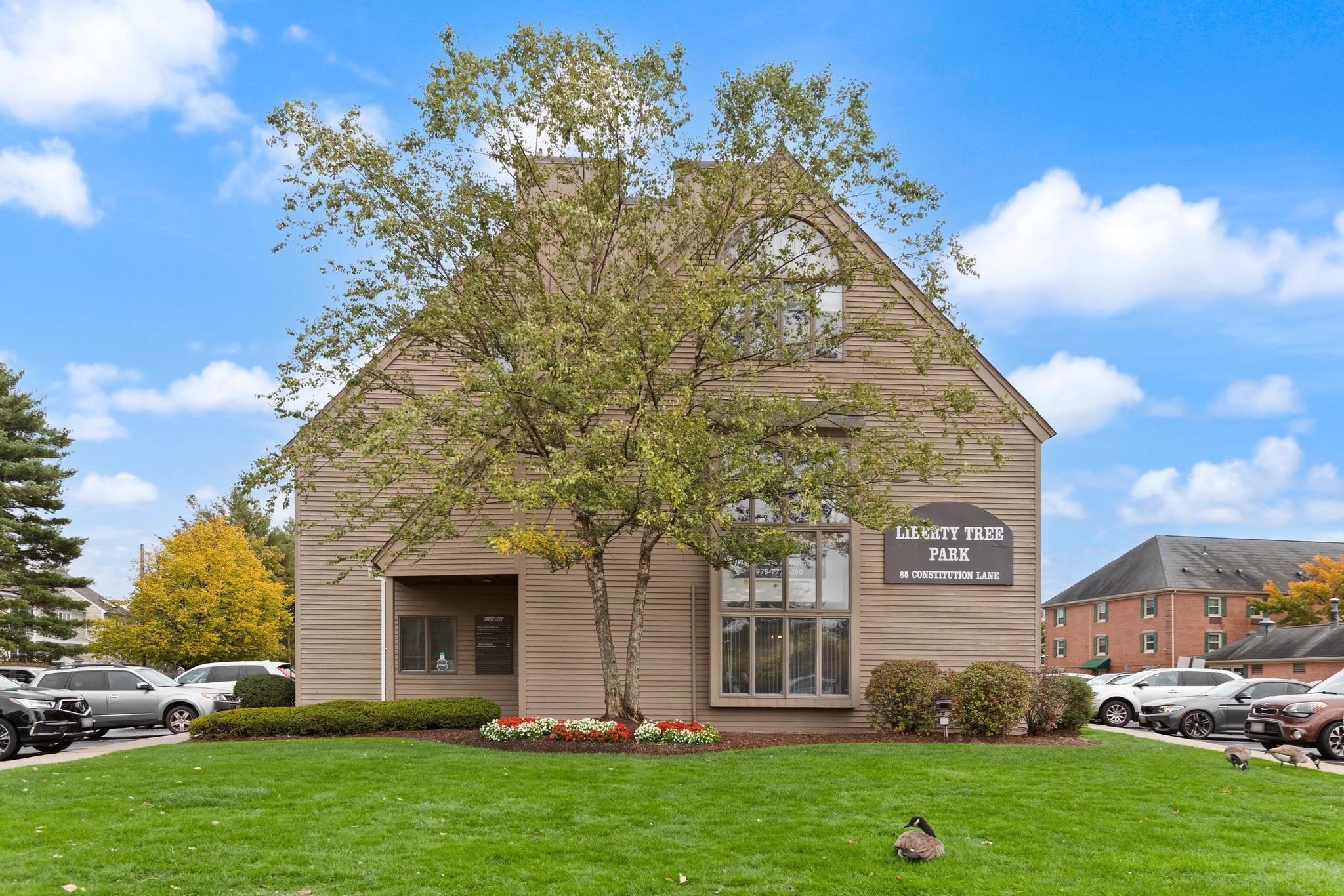 85 Constitution Ln, Danvers, Massachusetts 3603