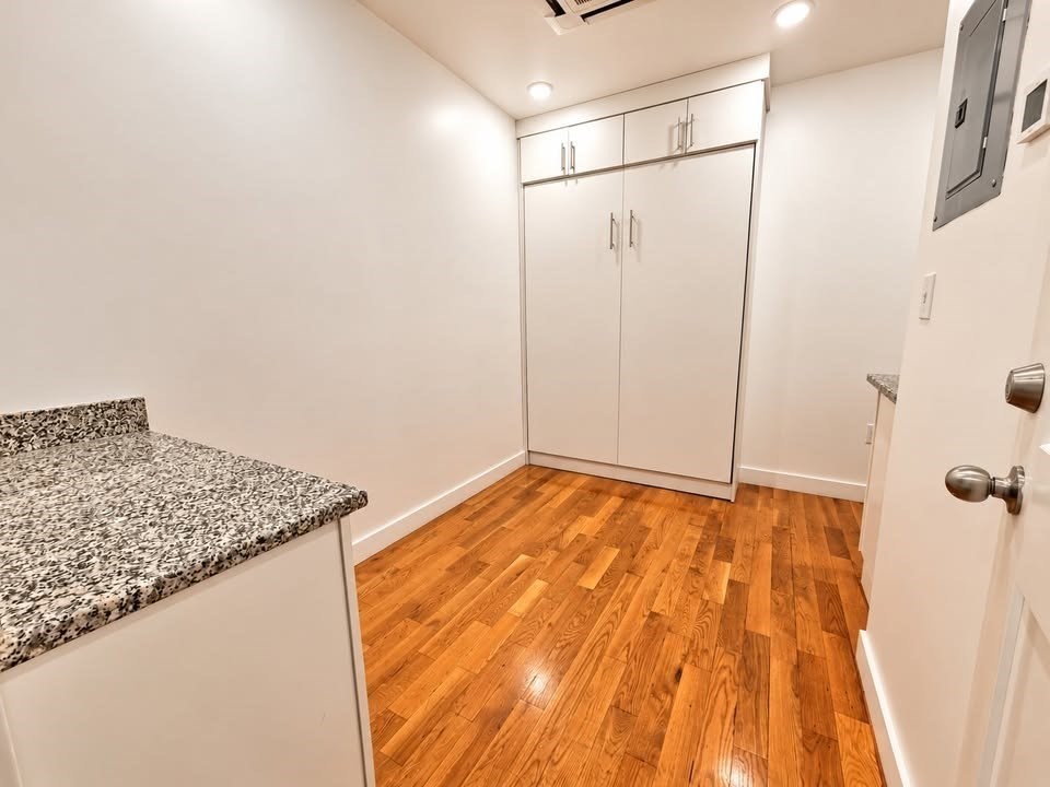 21 Fifth St, Chelsea, Massachusetts 02150
