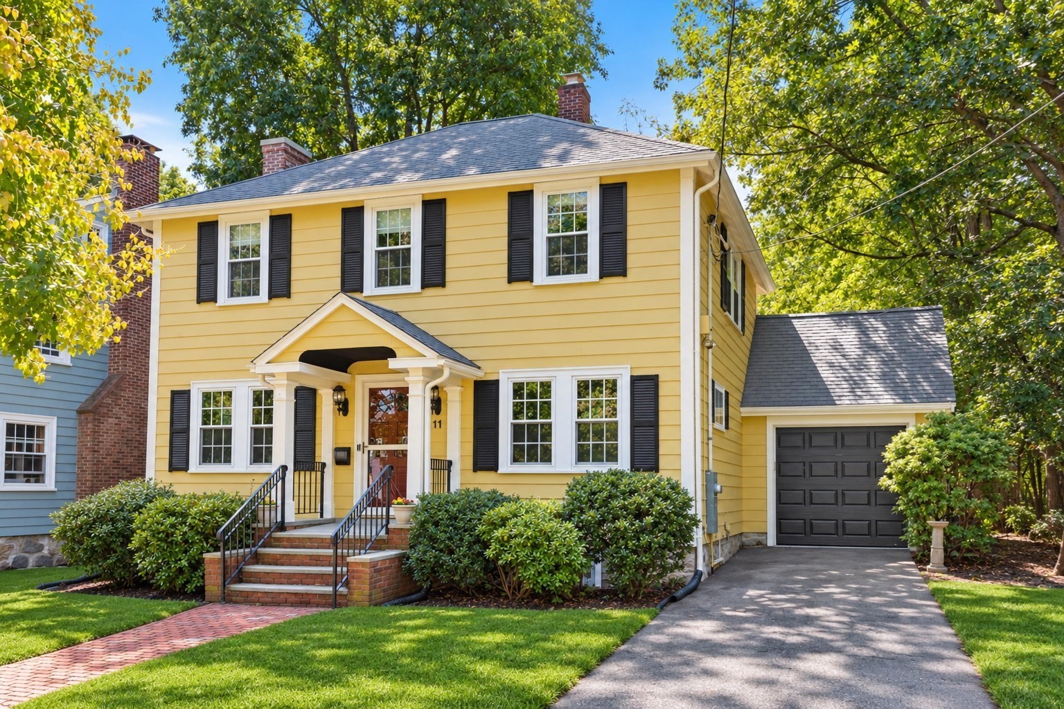11 Ravenna Rd, Boston, Massachusetts 7821