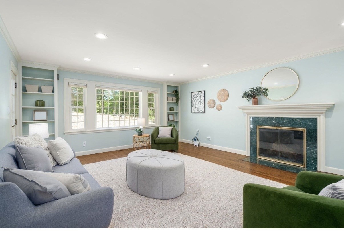 118 Newton St, Weston, Massachusetts 02493