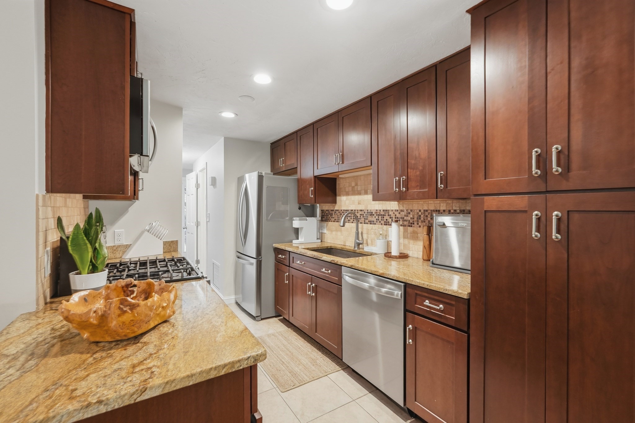 13 Lordvale Blvd, Grafton, Massachusetts 01536