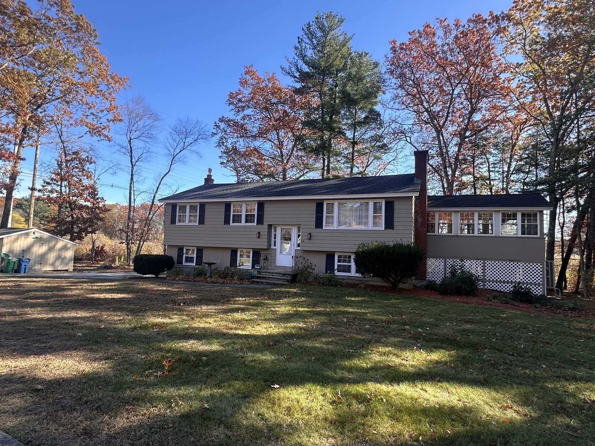 66 Buckingham Dr, Billerica, Massachusetts 01821
