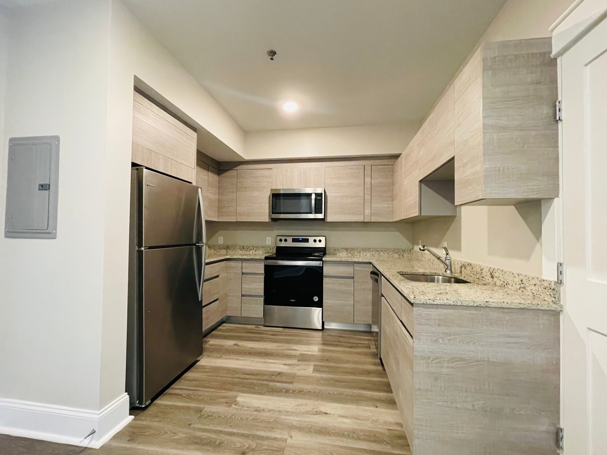 350 Pleasant St, Watertown, Massachusetts 02472
