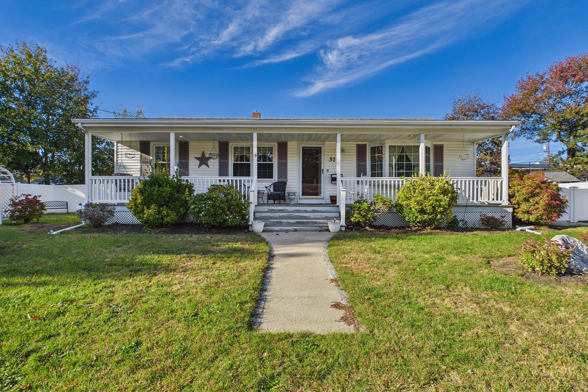 37 Kenney St, New Bedford, Massachusetts 02746