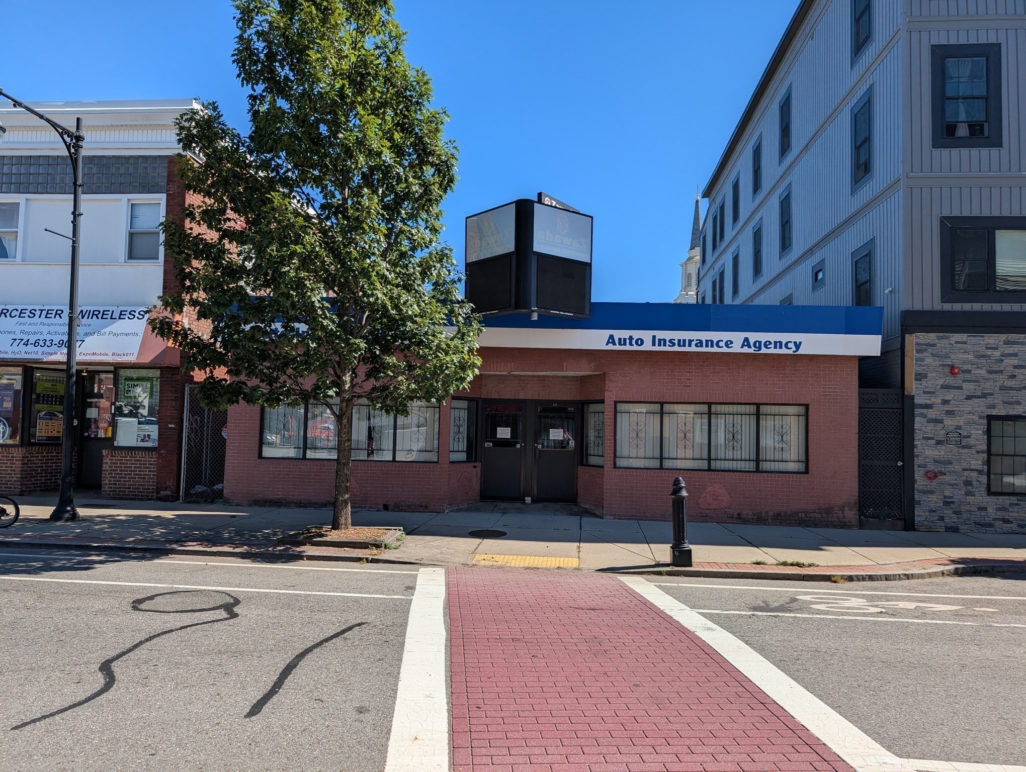131 Millbury St, Worcester, Massachusetts 2822