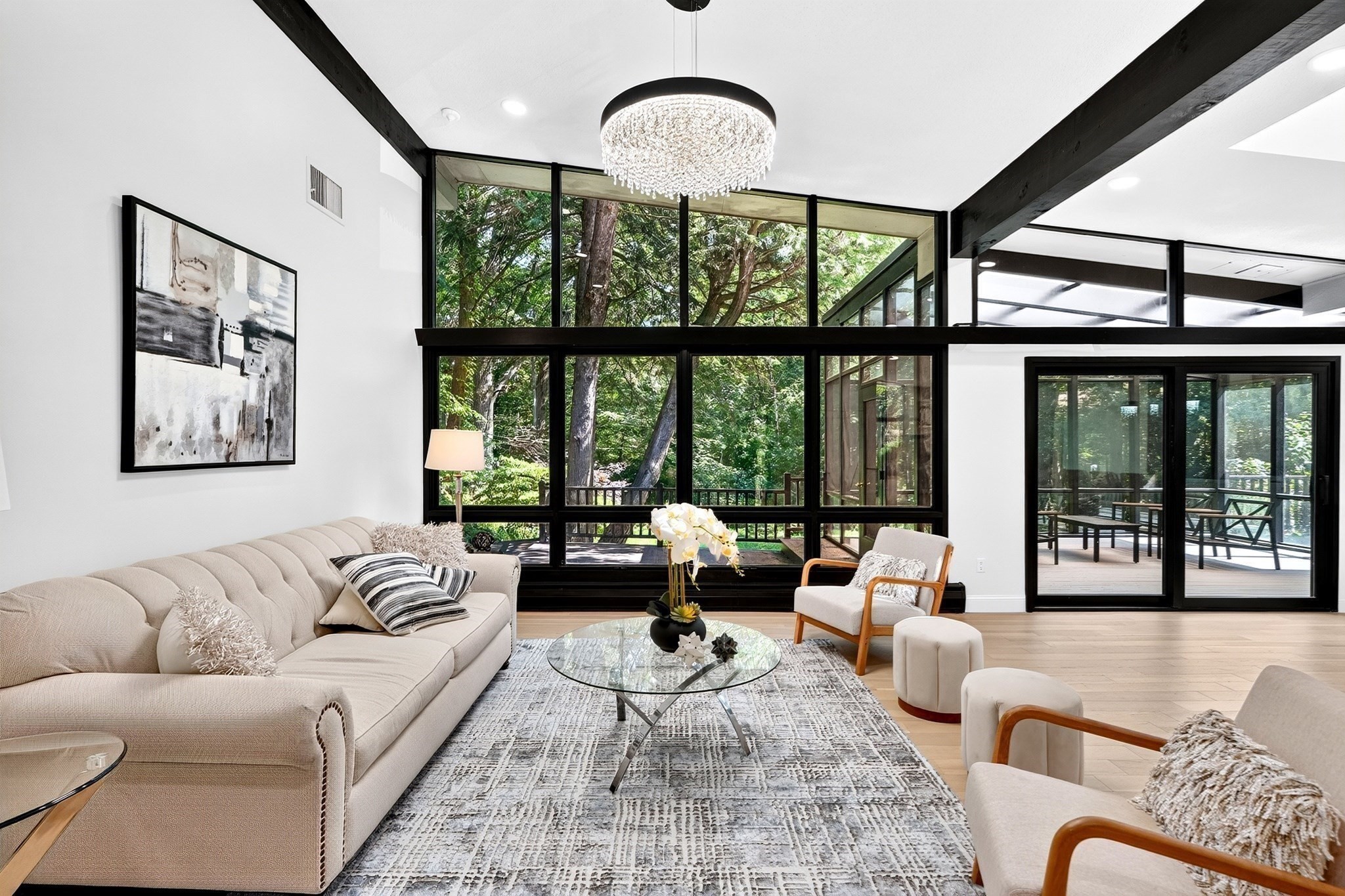 367 Newton, Brookline, Massachusetts 02467