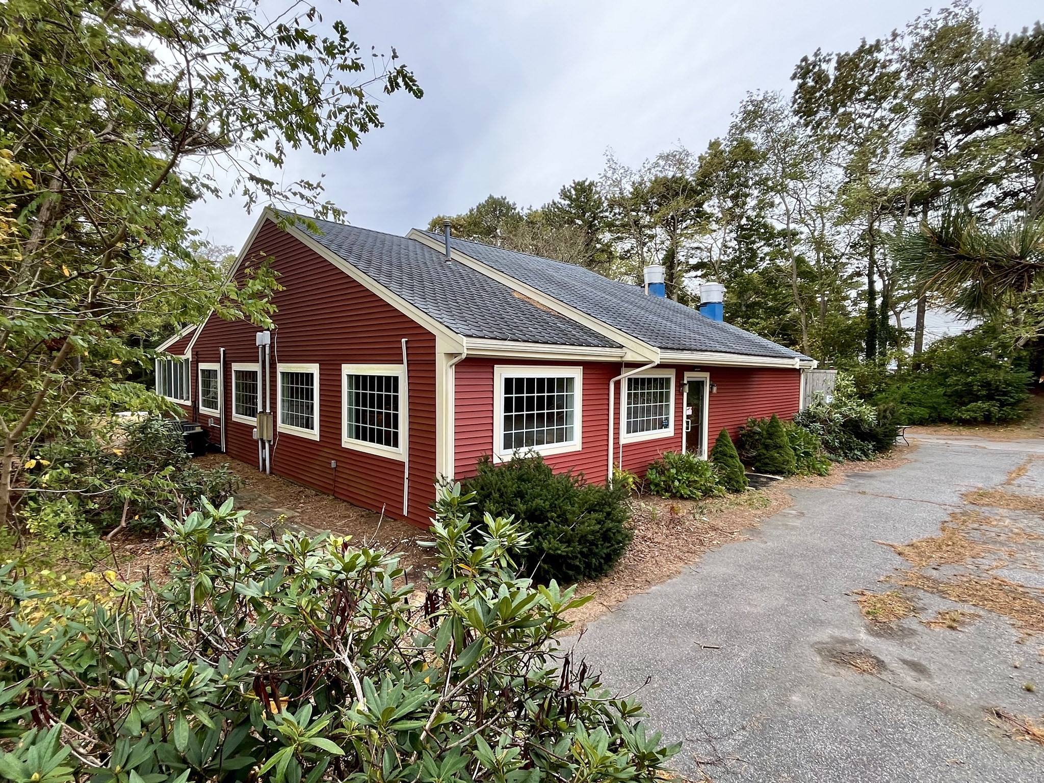 52 Falmouth Road, Mashpee, Massachusetts 02649
