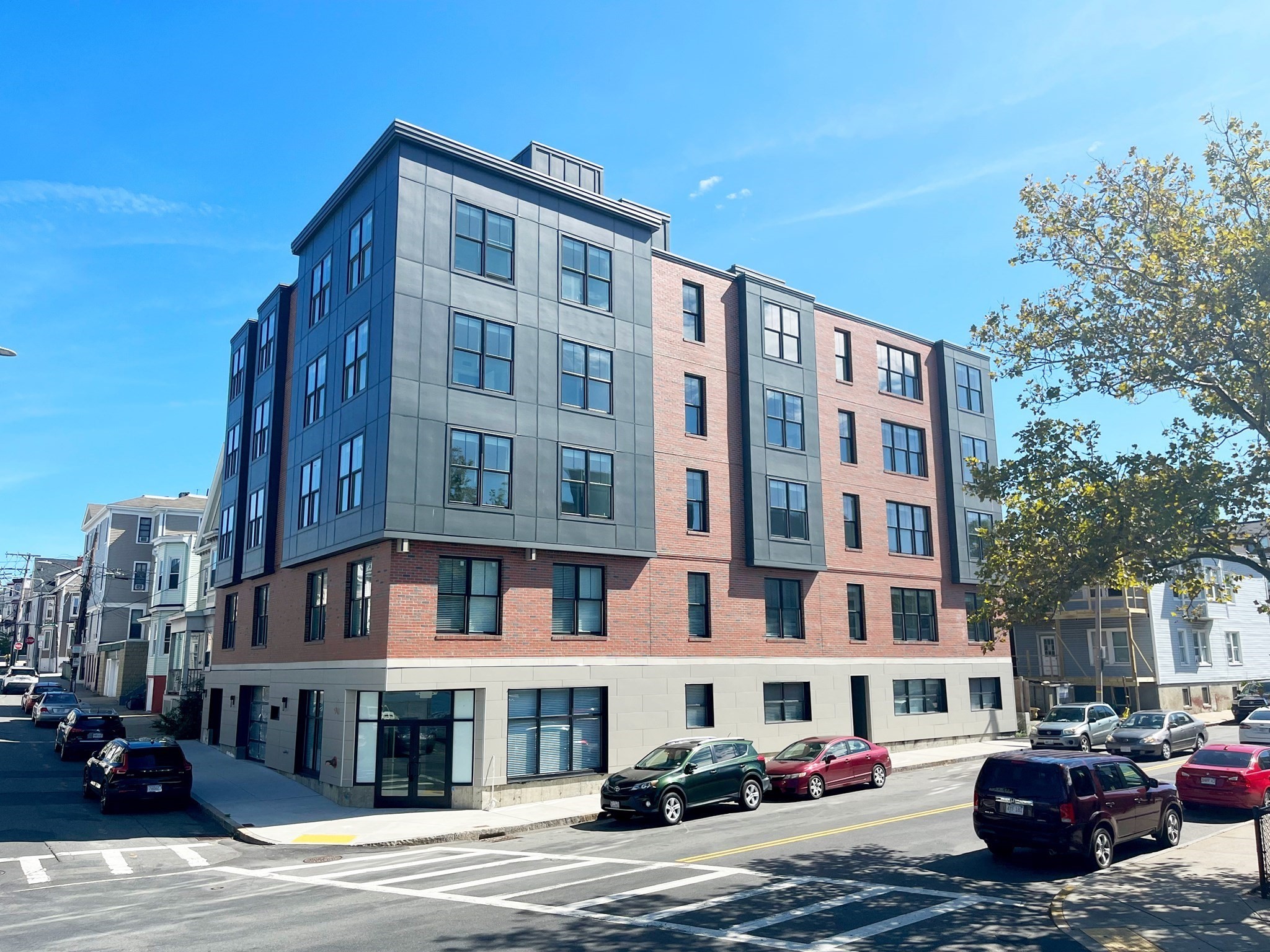 425 Border, Boston, Massachusetts 02128
