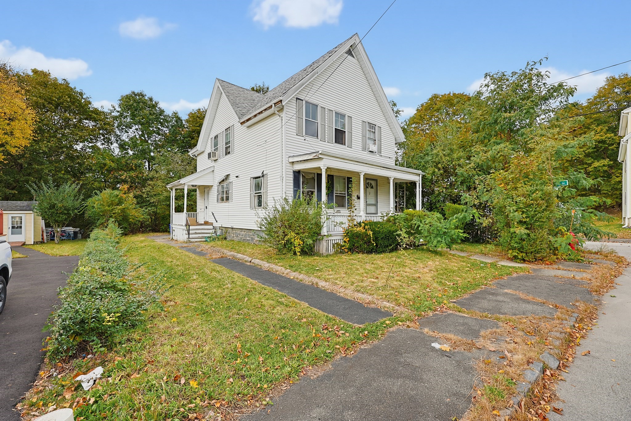 2 Billings St, Taunton, Massachusetts 02780