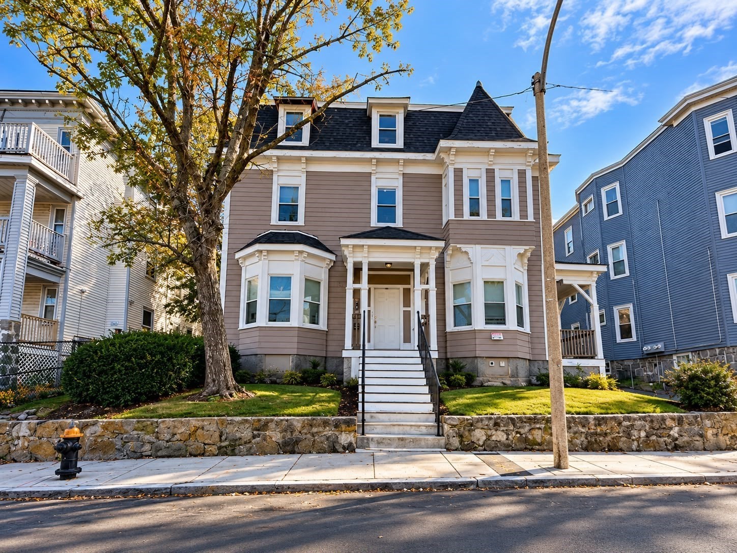 24 Mount Everett St, Boston, Massachusetts 02125