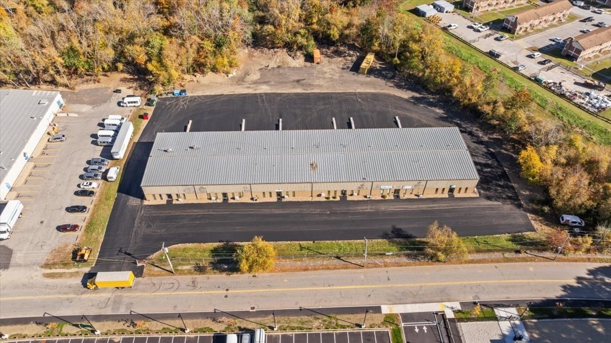 330 Tacoma St, Worcester, Massachusetts 3539