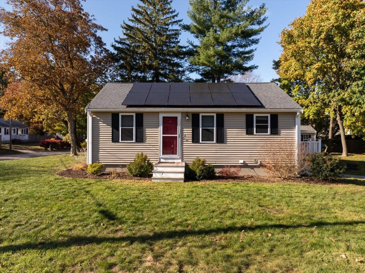 41 Dunn, Wrentham, Massachusetts 02093